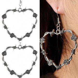 Stud Earrings 2023 Retro Thorns Rose Love For Women Heart Pendant Fashion Punk Dark Jewelry Party Friends Birthday Gift