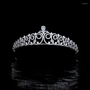 Hårklämmor Enkel brud Zircon Crown Tiara Högkvalitativ CZ Hårband Tillbehör Bröllopsmycken HQ0385