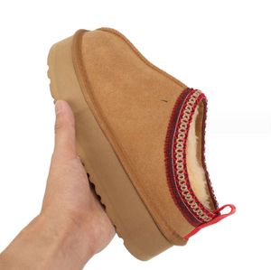 Stivali per bambini Pantofole Tasman II per bambini Tazz Scarpe per bambini Ciabatte in pelliccia di castagna Pelle di pecora Shearling Stivaletti classici ultra mini Sabot invernali Stivaletti in pelle scamosciata slip-on YI501