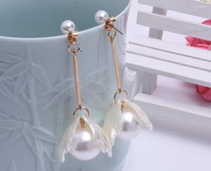 Stud Earrings Korean Small Pearl Flower Style Spray Paint Big For Women Fashion Summer Sweety Jewelry