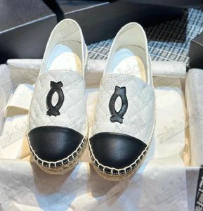 10A Designer lambskin kvinnors espadrille skor tweed läder cap-tå lägenheter plattform capuchon orteil slip på mules diamant quiltade duk