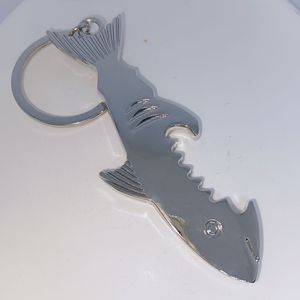 Metal Keychain Shark Bottle Opener Keychain Creative Gift Multifunktionell nyckelring