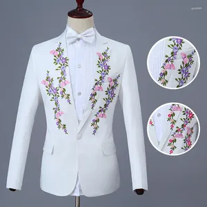 Herrdräkter 2023 stil vit broderad plommon blommor bild kostym värd skådespelare studio två stycken