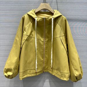 2023 Autumn Khaki Solid Color Jacket långärmad rund hals klassiska jackor kappa korta outwear z3o231592