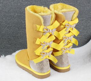 2023 Nya Australien snöstövlar Middle Tube Fashion Warm Women's Cotton Shoes Bowknot Drill Snowshoe Size