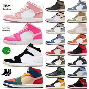 Designer 1 Mens Basketball Shoes 1s Jumpman Trainers Next Chapter lost and found mocha Olive Denim Fierce Pink Lucky Green UNC Toe Patent Bred Women Sneakers