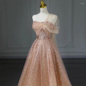 Party Dresses Sparkly Champagne Gold Cocktail One Shoulder Axless A Line Vintage sjal Cape Sequined Sequin Prom Clows 2023