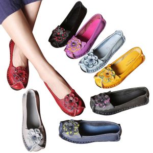 Dress Shoes Ethnic Women Loafers Genuine Split Leather Flat Heels Flower Round Toe Soft Solid Sandals Platform Ladies Shoes 231023