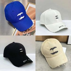 Erkek Şapkalar İçin Güzel Klasik Tasarımcı Renkli Hat Luxe Beyzbol Tasarımcısı Moda Kapağı Beanie Şapk Kış Kova Şapkaları Marka Ch Sıcak Curlywigs Cap Bonnet Erkek Kaplar