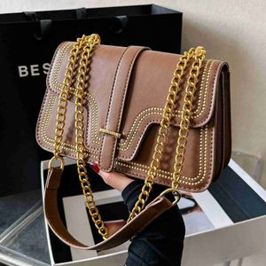 Cross Body Fasion Pequena Bolsa de Voz Feminina Pu Leater Cross Body Bag 2023 Costura Pedal Design e Pocket Cell Pony Walletcatlin_fashion_bags