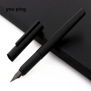 Fontanna Pensje luksusowe Jinhao 35 Czarne kolory Biuro Biuro Biuro Fontanny Pen Student School Supplies Ink Caligraphy Pen 231023