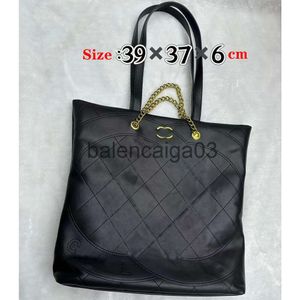 Çanta tasarımcısı CC çanta çanta plaj crossbody tote omuz çantası lüks moda markaları adam kadın siyah deri haberci makyaj çantası