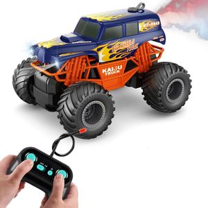 Electricrc Car RC Electric Children Toys Fjärrkontroll med spray pickup Truck School Bussvatten Bombfordon Barn leksak för pojkar 231020