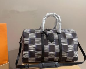 Mode L Umhängetaschen Männer Handtasche 5A Hochwertige Reisetaschen Luxus Schwarz Weiß Wasser Ripple Grid Duffle Bag Herren Große Kapazität Tote Keepall Designer Gepäcktasche