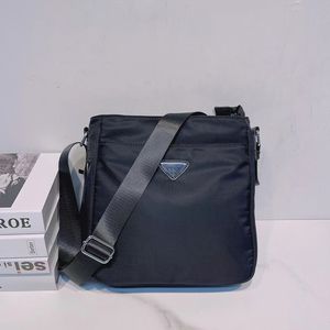 New Men's Bag New Waterproof Oxford Fabric Casual Crossbody Bag Simple One Shoulder Bag Men's Bag Business Commuter Bag Tide
