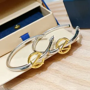 Designer Stud Earings Women Gold Earring Hoop Earrings 925 Silver Rostfria smycken Luxurys Ear Studs Earings Bijoux de Luxe örhängen med Box 2310237D