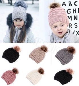 かわいい幼児の子供の帽子の女の子の男の子冬暖かいかぎ針編みの帽子2024豪華なボールキャップチャイルドキャップDC953