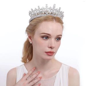 Hårklipp grossisttillbehör brud bröllop headpiece prinsessan tävling cz zirkonia tiara krona för kvinnor
