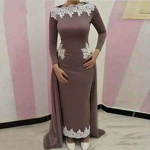 Mother Of The Bride Plus Size Mother's Dresses Applique Custom Zipper Lace Up Straight New Formal Bateau Long Sleeve Ankle-Length Elastic Satin