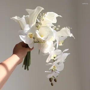 Bröllopsblommor Whitney Collection stor calla med ren mal orkidé Cascading Bridal Bouquet Centros de Mesa Para Boda