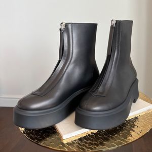 Stivale di design Heavy Duty nero grosso piattaforma in pelle scarpe con cerniera frontale stivali da combattimento con piattaforma stivaletti con tacco basso fabbrica di scarpe di marca alla caviglia