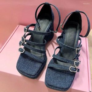 S Sandálias Plataforma Coração Salteu Buckle Wedge Heel Aberto dos dedos dos pés altos bombas Sapatos femininos sandalias Mujer Verano Sandal Rhinetone Pump Shoe Sandalia