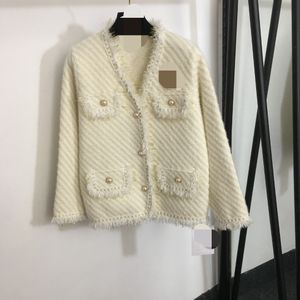 1019 2023 Autumn Milan Runway Coat Jackets Long Sleeve V Neck Black White Beads High Quality Button Fashion Womens Clothes 20238349