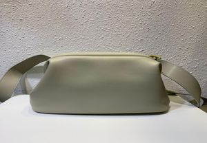 Osoi Korean SpecialInterest Gleiche Designer-Tasche Im SooHyang Rindsleder-Gedämpftesbrot-Clip-Taschen8618720