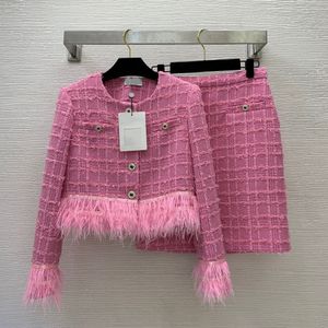 1008 2023 pista outono marca mesmo estilo duas peças define manga longa saia curta rosa moda feminina roupas de alta qualidade das mulheres nig23100428