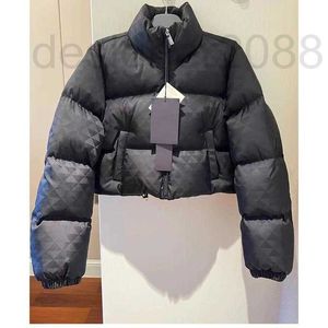 Women's Down Parkas Designer 2023 Vinter förtjockad varm långärmad stående krage ner kappa kort mode mångsidig kappa kvinnor slitage kecd