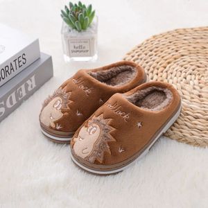 Pantofole per bambini Pantofole per bambini Pantofole invernali per bambini Animali Riccio Pantofole in peluche per bambine e ragazzi Calde scarpe da casa per interni 231024