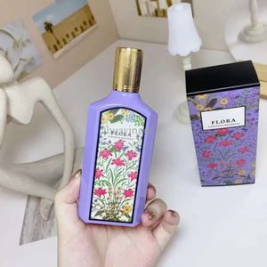 Heiße Verkäufe Flora Wunderschöne Magnolie Designer Damenparfüm Jasmin 100 ml Gardenia Parfum Duft Langanhaltender Geruch Lady Girl Woman Floral986