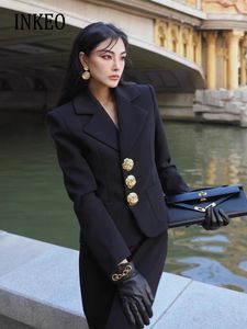 Kadın Suitler Blazers Lüks Altın Metal Düğmeleri Kadınlar İçin Blazer 2024 Bahar Sonbahar Koleksiyonu Tasarımcısı Ceket İnce Takım Mediler Ceket 3O282 231024