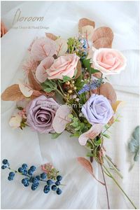 Dekorativa blommor kransar konstgjorda riktiga rodna skumfalska rosor med stjälkar för DIY bröllop buketter bruddusch centerpiece amc81
