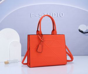 Borse di lusso spalla di moda femminile borsette in pelle messenger designer quadrata borse da donna tra porte femminili per ragazze