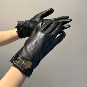 Designer feminino luvas de couro real tela sensível ao toque luvas à prova dwaterproof água outono inverno macio velo cinco dedos luvas