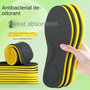 Peças de sapato acessórios palmilhas esportivas sweatabsorbent antibacteriano absorção de choque respirável macio basquete para homens e mulheres 231024