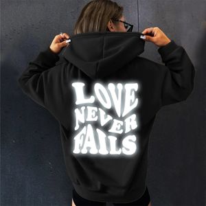 Hoodies das mulheres moletom amor nunca falha com capuz reflexivo carta gráfico streetwear mulheres soltas palavras nas costas harajuku y2k 231023