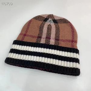 Fashin Casquette Designer Beanie Luxury Men Baseball Hat Sport Cotton Sticked Hats Skull Caps Monterade Classic Triangle Letter Printed Wool Beanies Casual Saaa