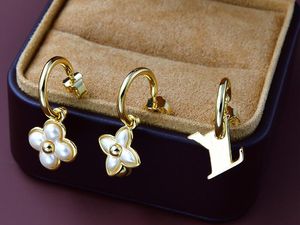 ReaLfine888 Stud Earrings L M01025 FloragramEarring象徴的なジュエリーラグジュアリーデザイナージュエリーウィズボックス用の女性用ジュエリー