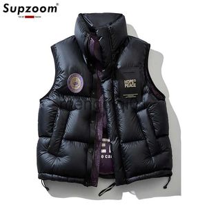 Herrarna ner parkas supzoom 2023 toppmode nya ankomst bokstäver läder stativ krage höst och vinter för män och kvinnor värmer ner västen J231024