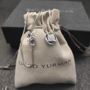 Pendant wisiorek serca DY for Women Man Pary Świąteczne popularne retro link link łańcuch dynced impreza Wysokiej jakości biżuteria hurtowa