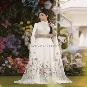 Muslimah broderi bröllopsklänning kaukasisk med Cape 2024 Caftan marockansk turkisk färgglad malaysisk brud dres georgian brud vestido de noiva casamento chic brud