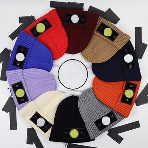 Beanie/Kafatası Kapakları Tasarımcı Örme Şapkalar Ins Popüler Klasik Mektup Baskı Örgü Erkekler Kadınlar Sıcak Şapka Seyahat Açık Spor Moda Sokak Şapkası
