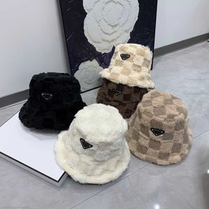 Designer Bucket Hat Cap för män Kvinna breda brimhattar Populära högkvalitativa Håll varma rent ull olika färger tillgängliga Casquette Winter 4d2m