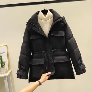 Trench da donna Nero Verde 2023 Giacca invernale da donna Corto Addensare Capispalla Cappotto imbottito con cappuccio Coulisse Parka Abiti imbottiti in cotone