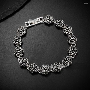 Charme pulseiras vintage cor prata rosa liga pulseira para mulheres meninas 2023 moda luz luxo temperamento versátil flor mão jóias