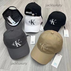 CK Fashion En İyi Orijinal Standart Lüks Tasarımcı Cap Man Hats Marka Snapback Bayan Hat Tenis Kapağı Yaz Summertime Plaj Şapkaları Geniş Kötü Şapkalar Kış Kadın Kova Şapkaları