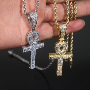 Nowy projektant okrągły wisiorek Naszyjnik Zasiłek dla kobiet mężczyzn Bling Bling Pave Cubic Zirconia CZ Charm Gold Hip Hop Mash