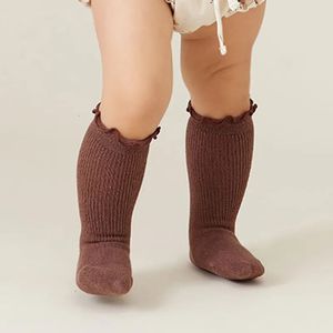 Çocuklar çorap bebek kız diz yüksek çorap doğumlu bebek çorapları düz renkli pamuk fırfırlar çocuklar uzun çoraplar toddler kızlar Noel çocuk socka 231025
